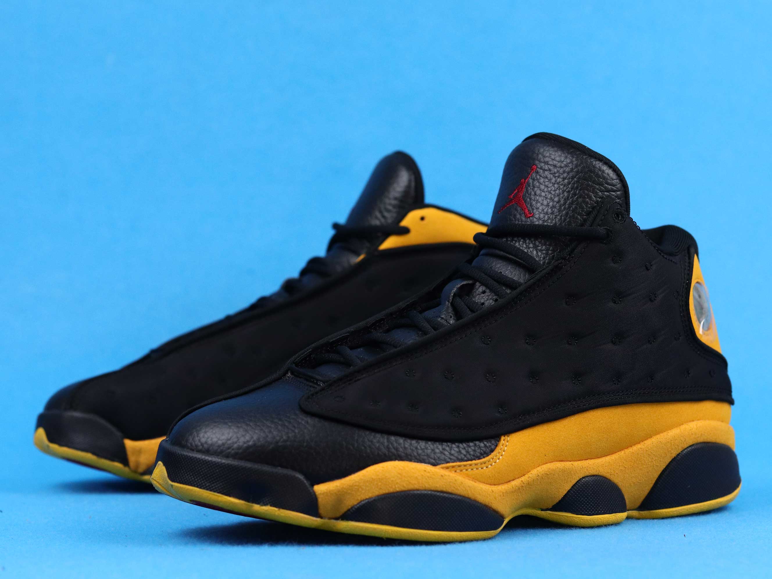 Air Jordan 13 Melo Class of 2003