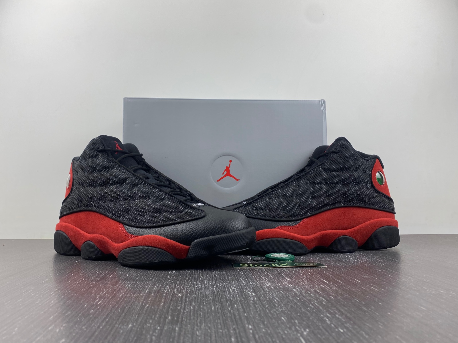 Air Jordan 13 “Bred”