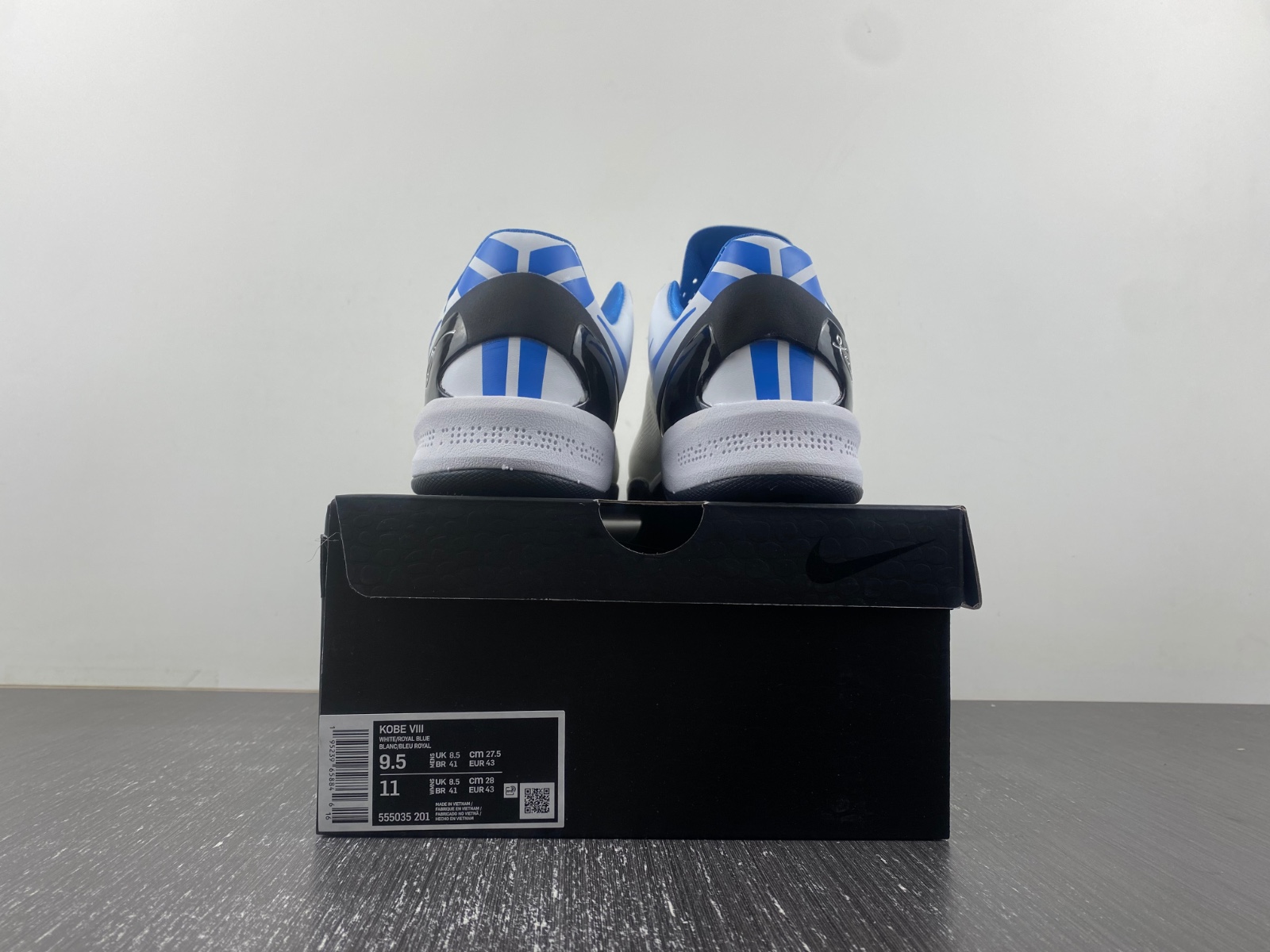 KOBE 8 'MILK SNAKE'  555035-201