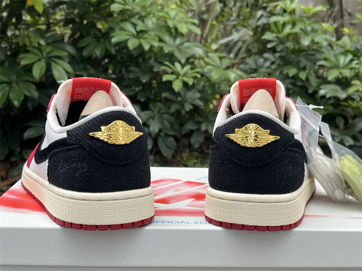 WM Trophy Room x Air Jordan 1 Low OG