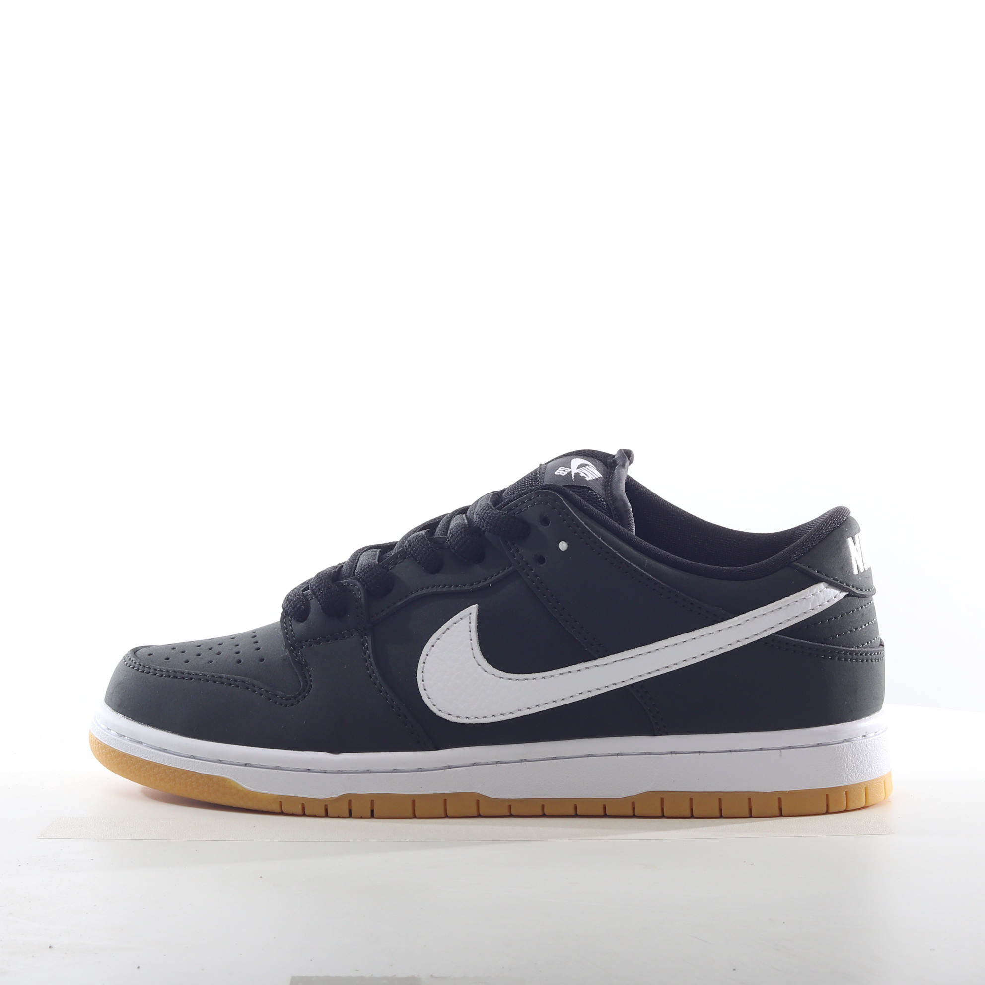Nike SB Dunk Low CD2563-001