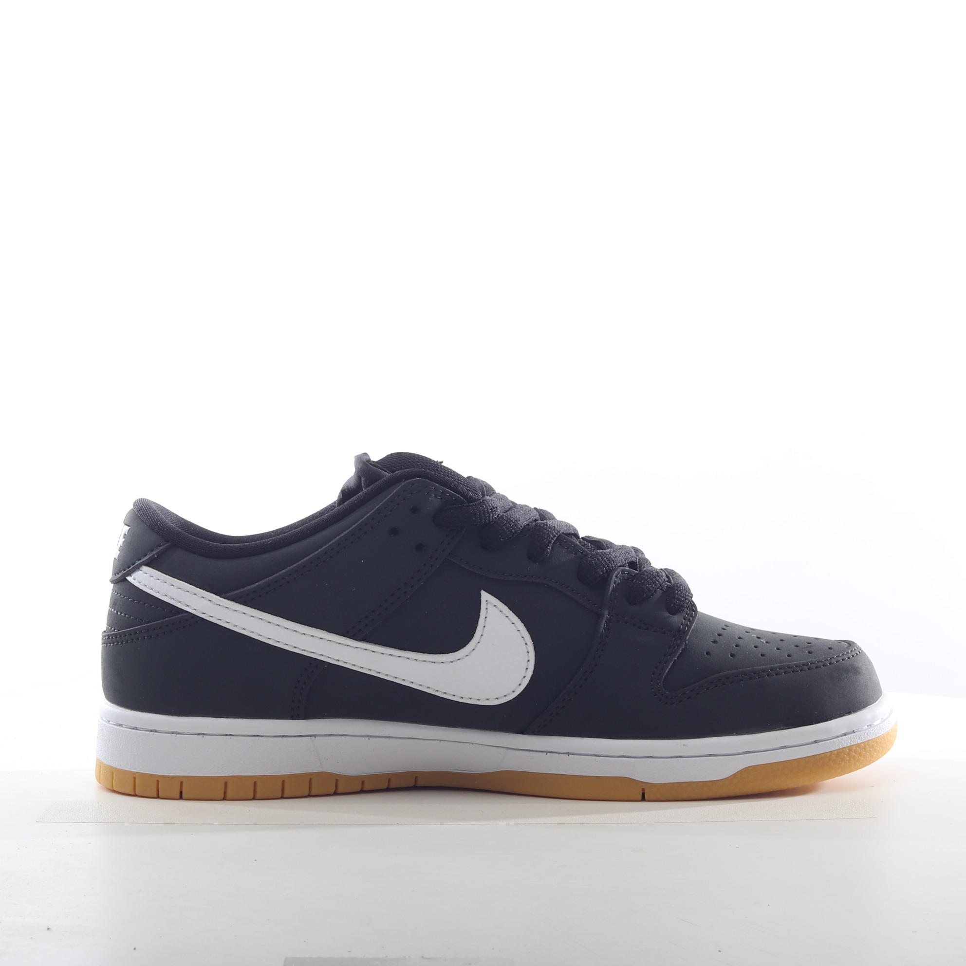 Nike SB Dunk Low CD2563-001