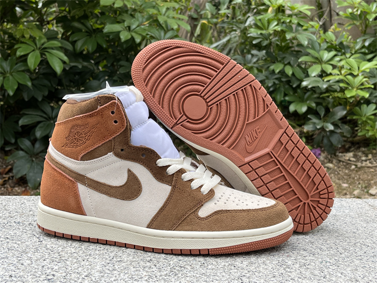 Air Jordan 1 High OG WMNS “Dusted Clay”