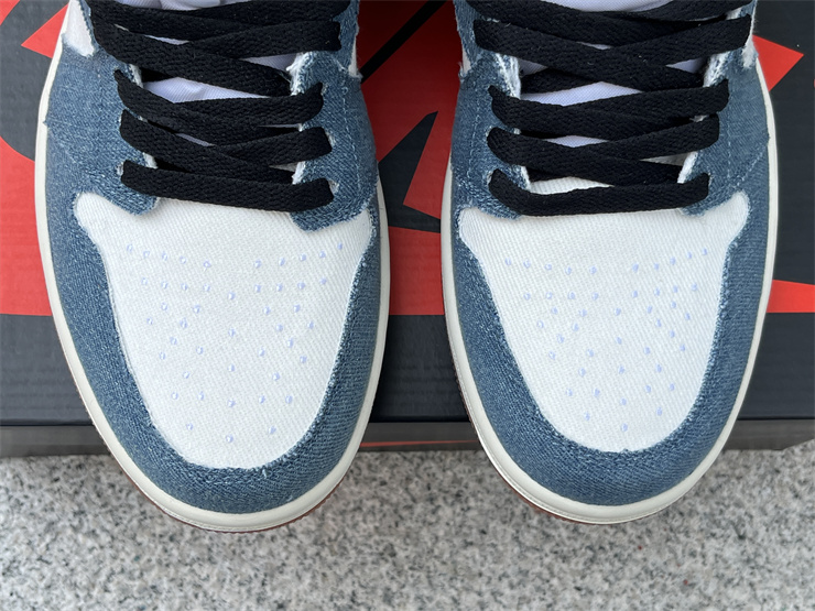 Air Jordan 1 High OG FQ2947-100