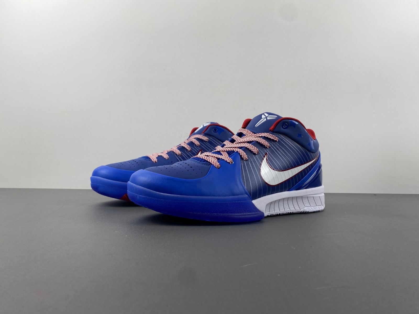 Nike Kobe 4 Protro “Philly”