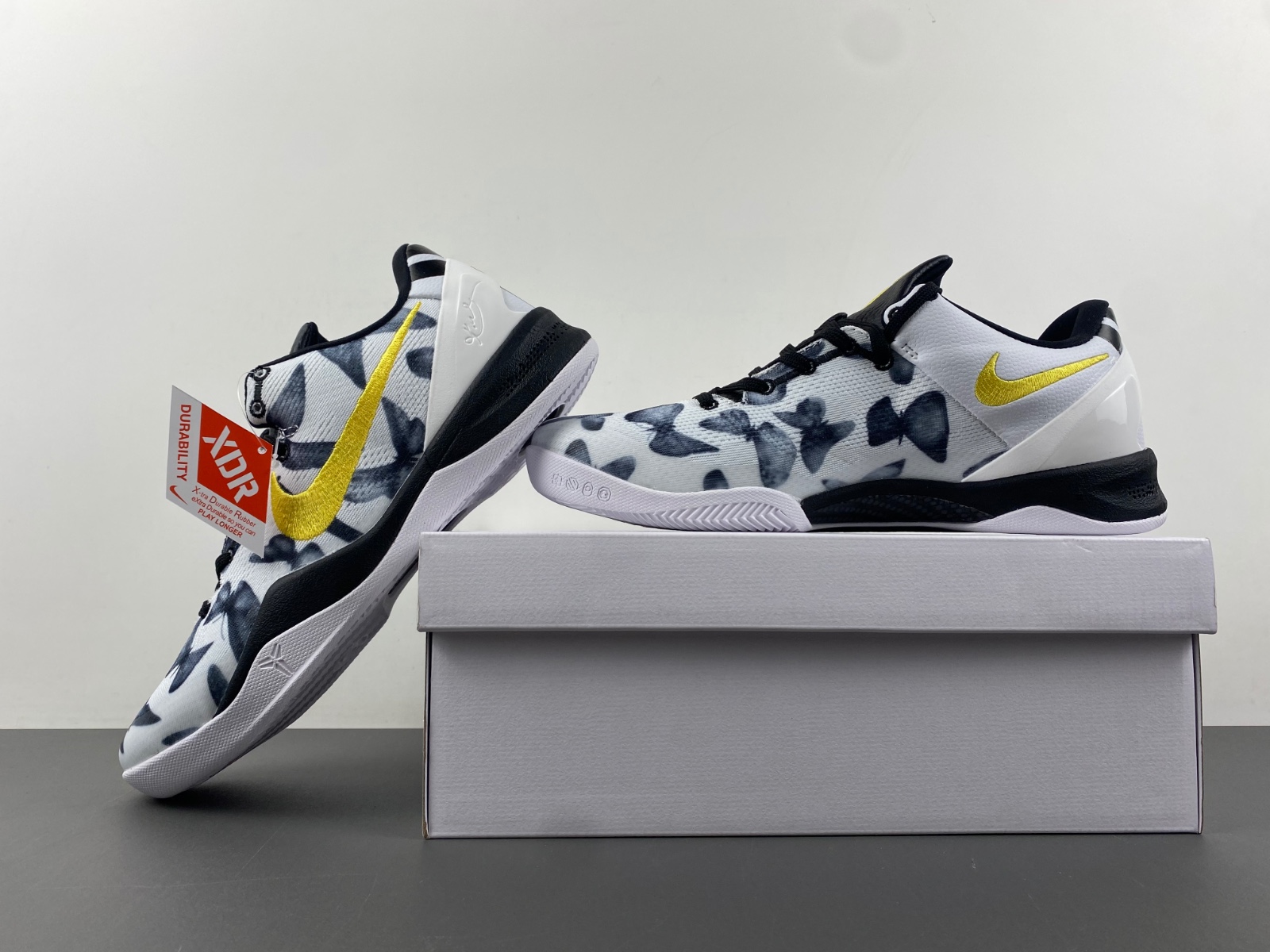 Nike Kobe 8 Protro “Mambacita” GiGi R.I.P