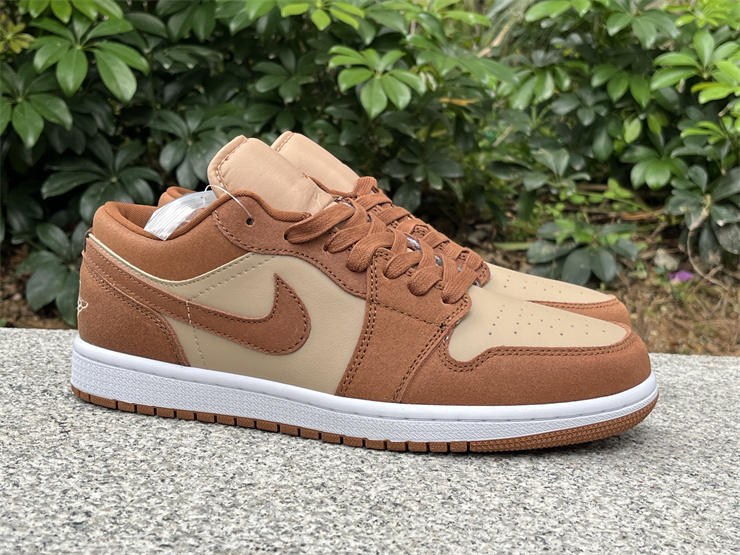 Air Jordan 1 Low FJ3453-200