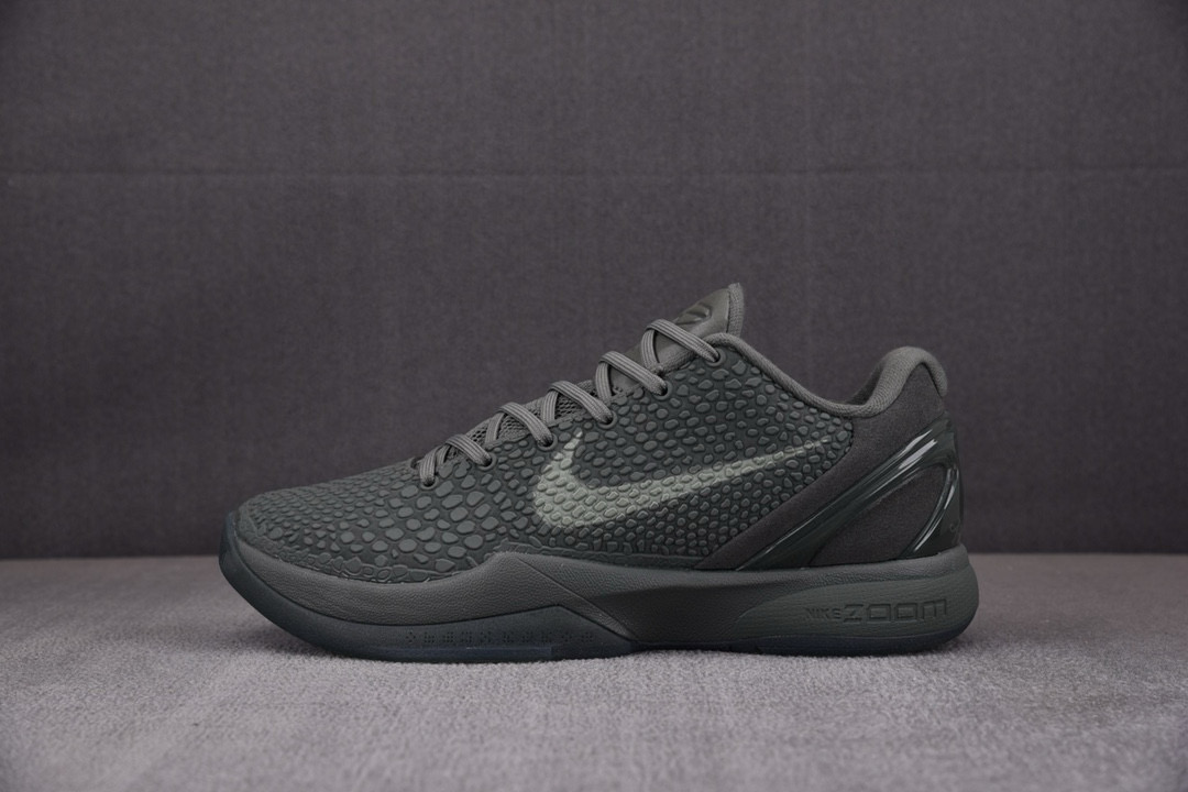 NK Zoom Kobe 6“Black Mamba Collection Fade to Black”