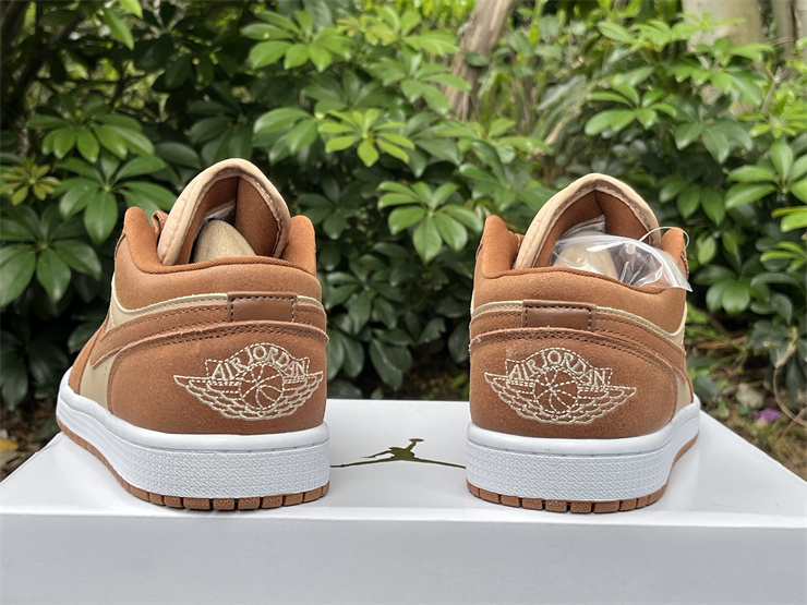 Air Jordan 1 Low FJ3453-200