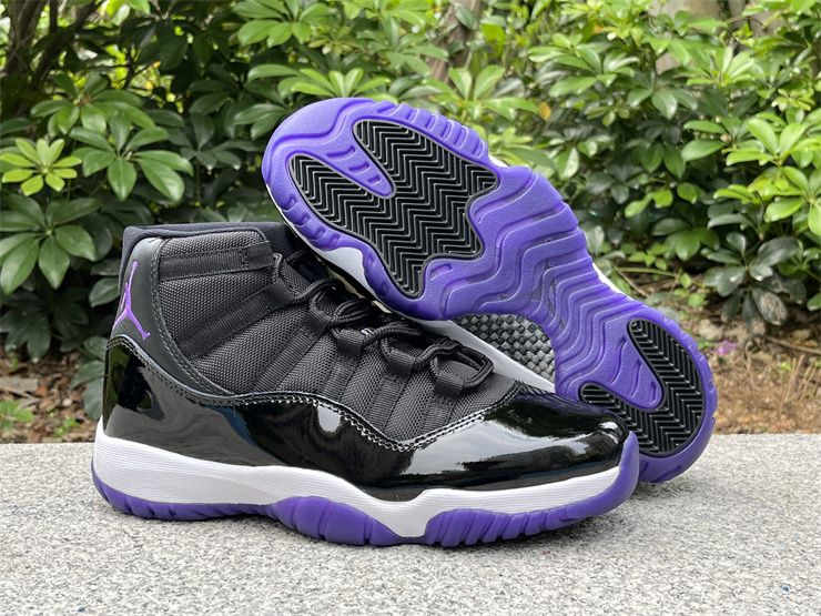 Air Jordan 11 CT8012-113