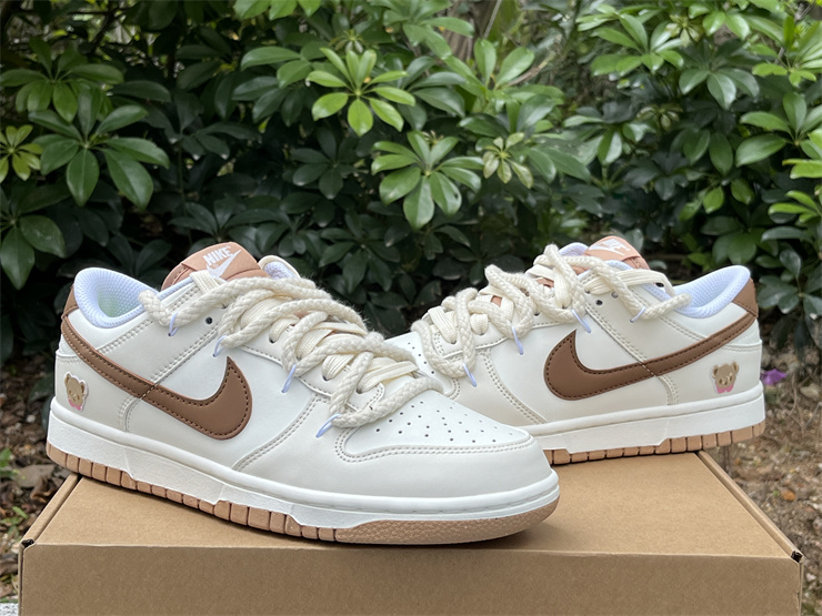 Nike Dunk Low  DD1873-200