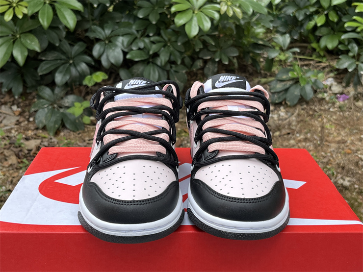 Nike Dunk Low CW1590-100
