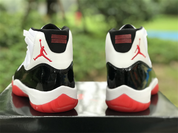 Air Jordan 11  CT8012-106