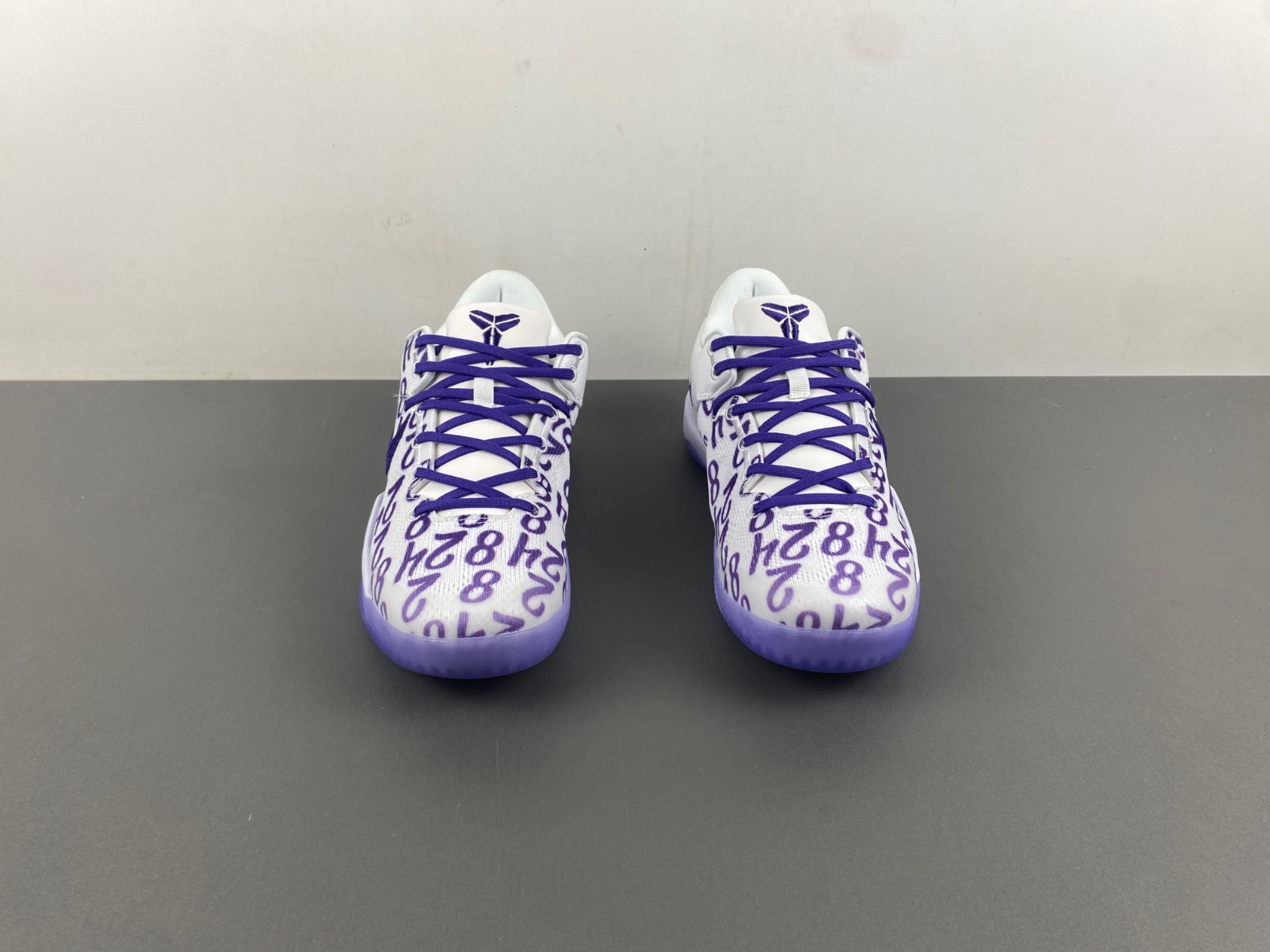 Nike Kobe 8 Protro “White Court Purple”