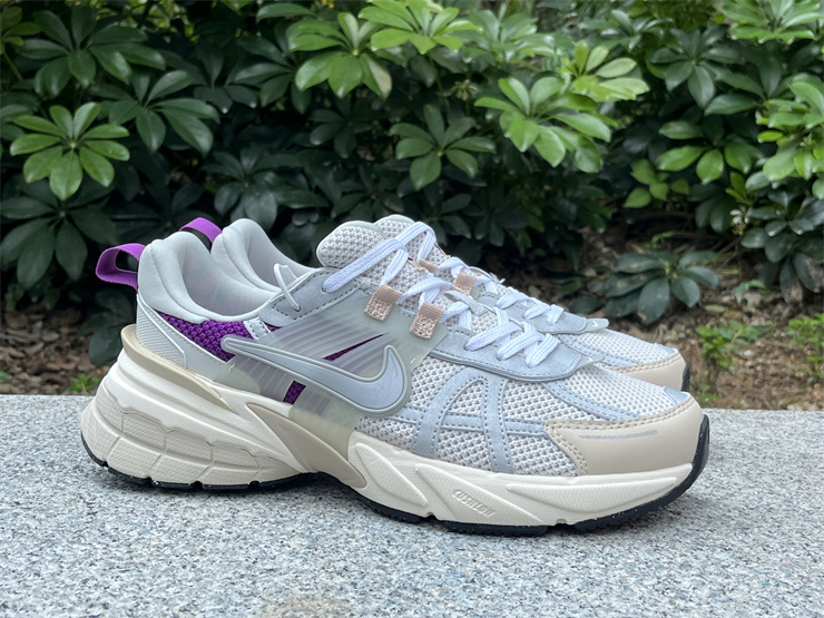 Nike V2K  HF4305-072