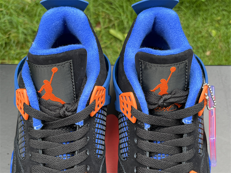 Air Jordan 4 Retro Cavs