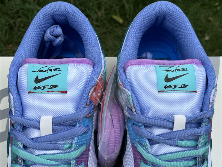 Futura Laboratories x Nike SB Dunk Low