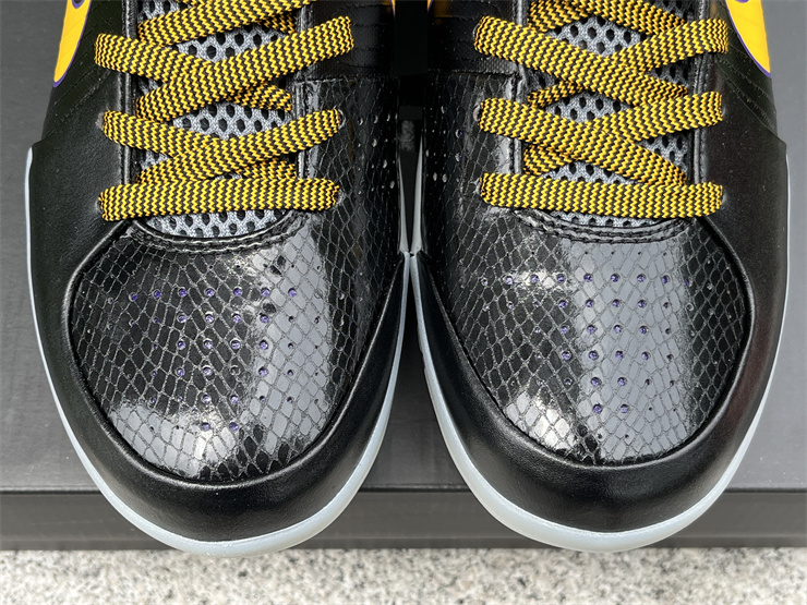 Kobe 4 Protro “Carpe Diem”