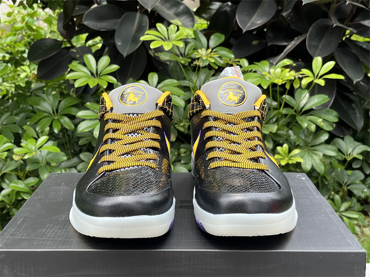 Kobe 4 Protro “Carpe Diem”
