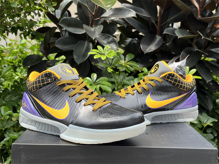 Kobe 4 Protro “Carpe Diem”