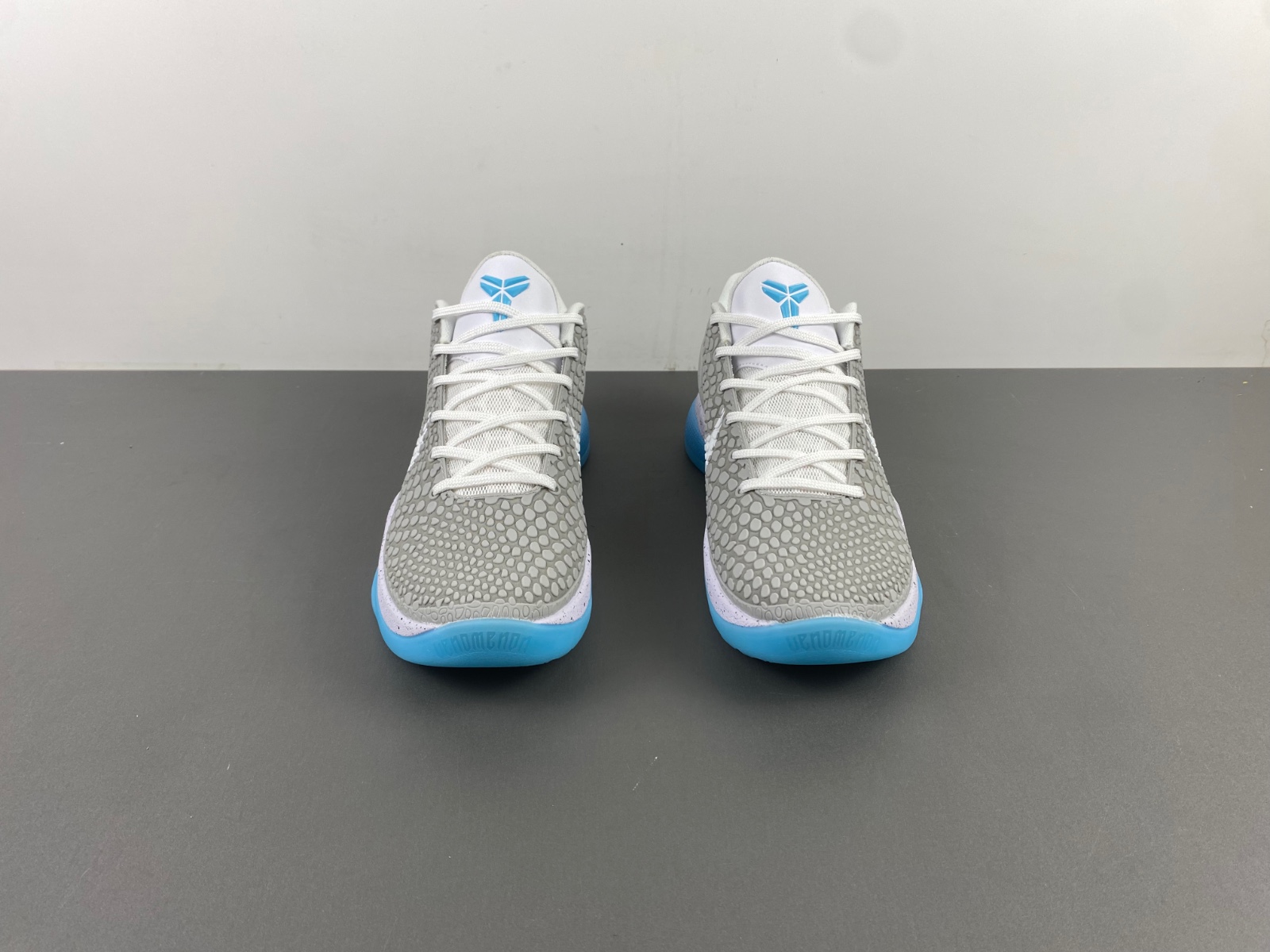 NIKE ZOOM KOBE 6 “DARK KNIGHT”