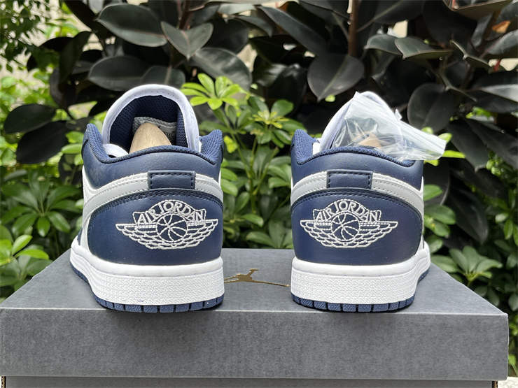 Air Jordan 1 Low  553558-141