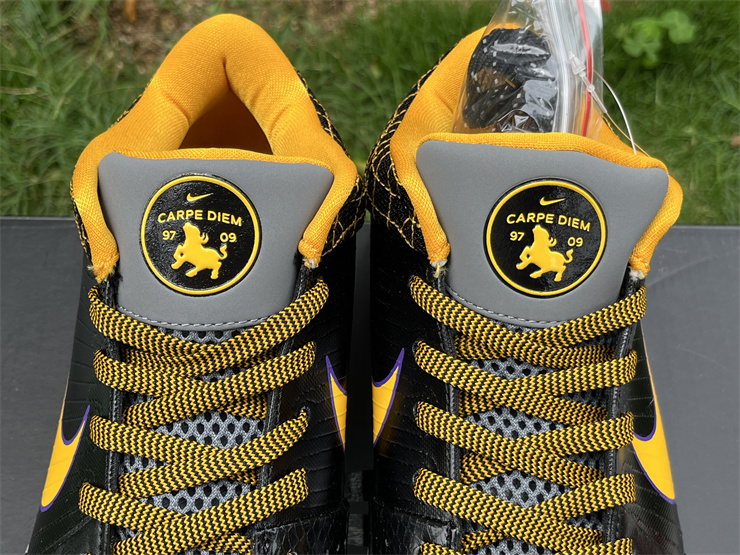 Kobe 4 Protro “Carpe Diem”