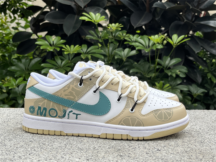 Nike Dunk Low  DV0833-100