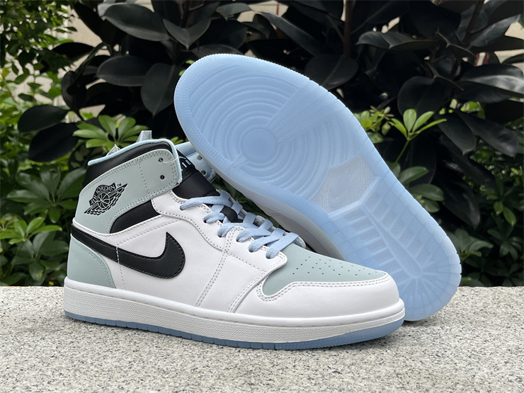 Air Jordan 1 Mid   DV1308-104