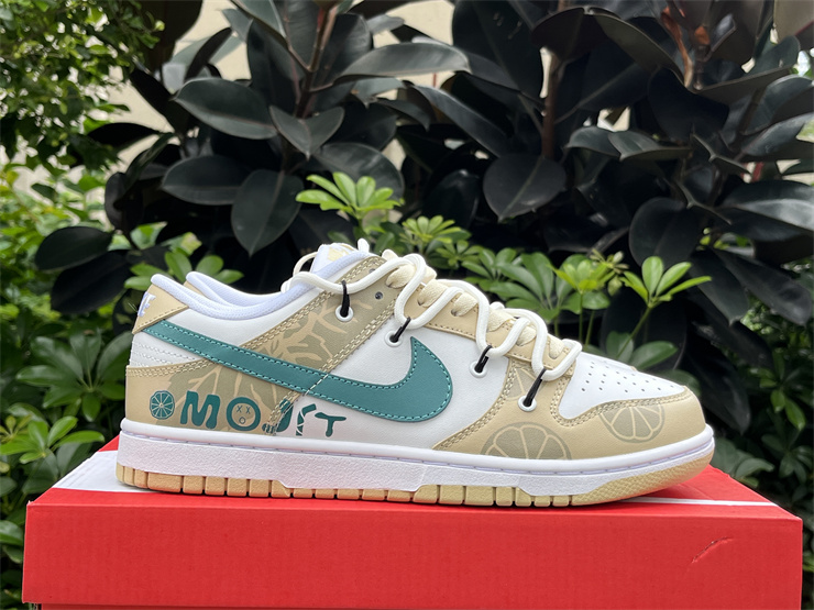 Nike Dunk Low  DV0833-100