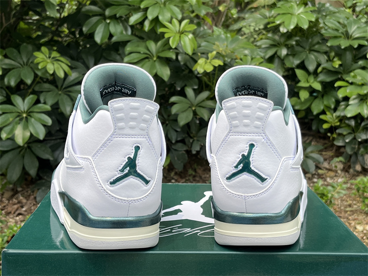 Air Jordan 4 “Oxidized Green”