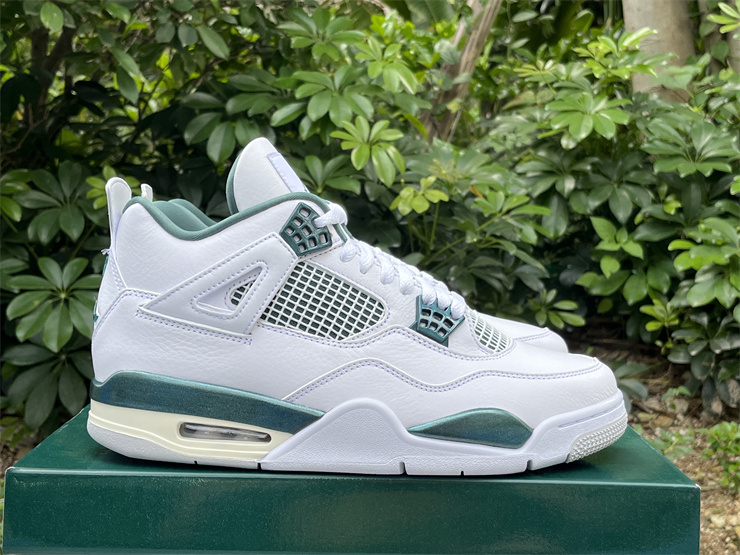 Air Jordan 4 “Oxidized Green”
