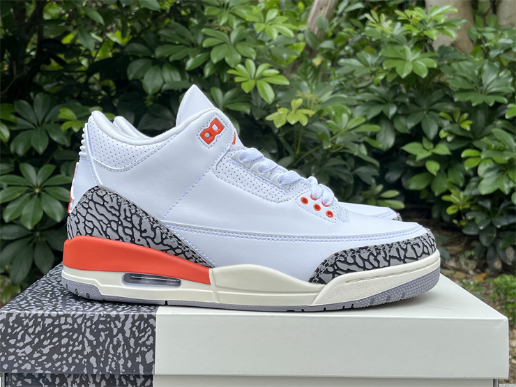 Air Jordan 3 WMNS “Georgia Peach”