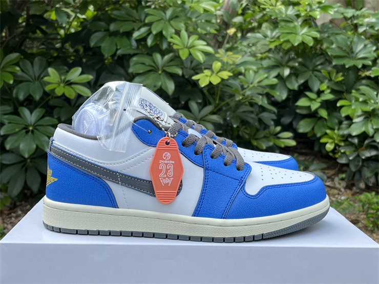 Air Jordan 1 Low  FV8439-104