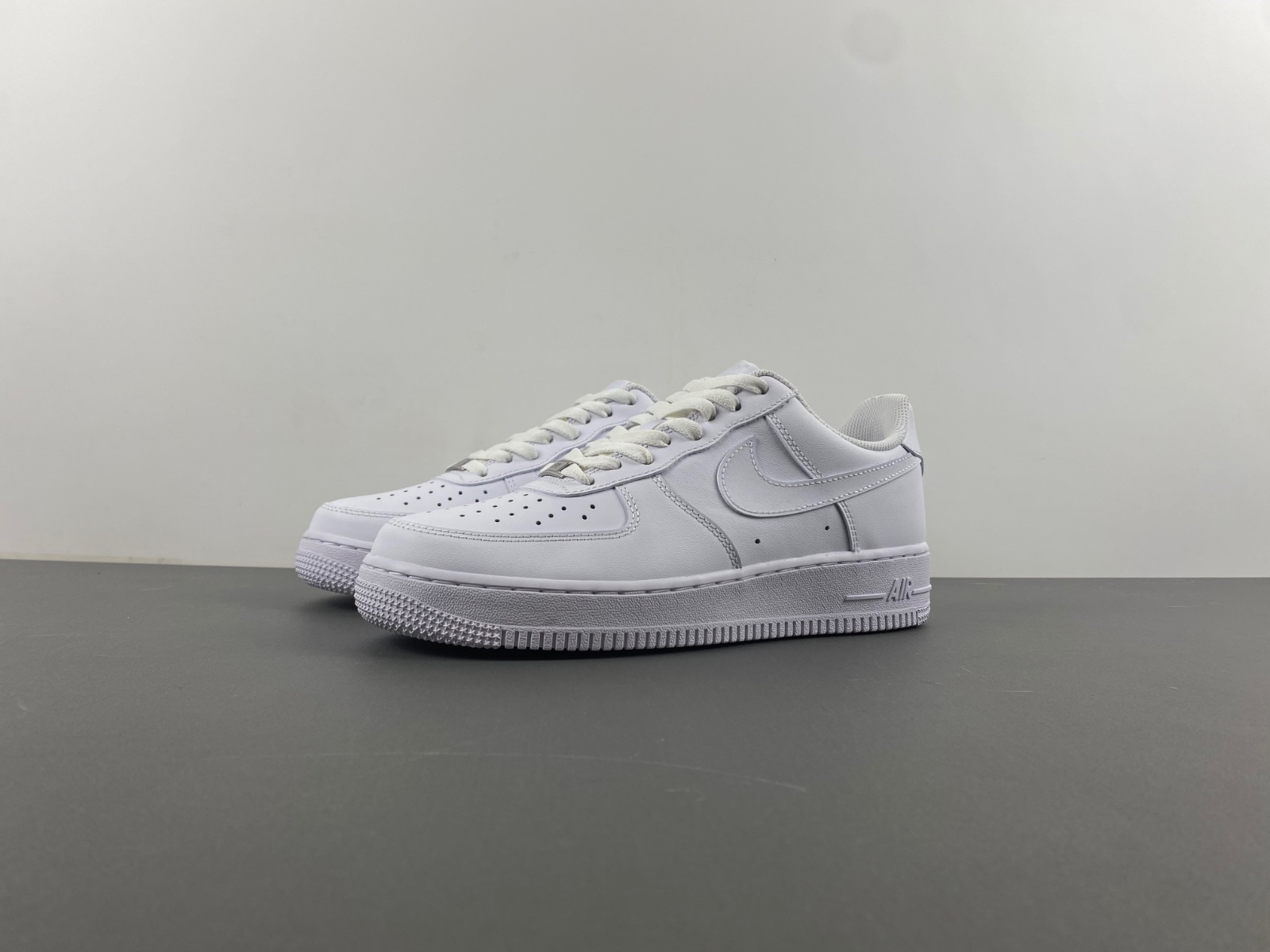 Nike Air Force 1 '07 AF1