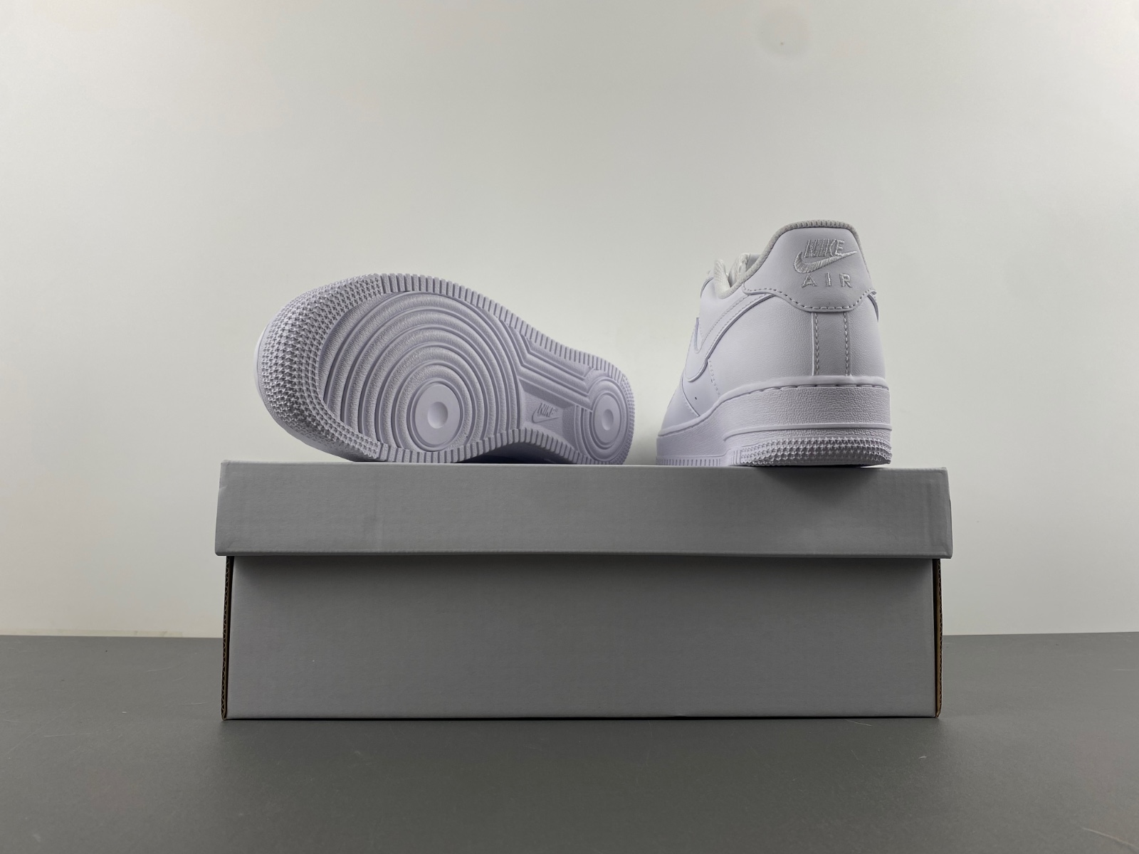 Nike Air Force 1 '07 AF1