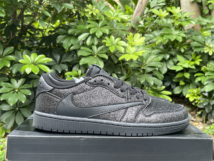 Travis Scott x Air Jordan 1 Low DM7866-282