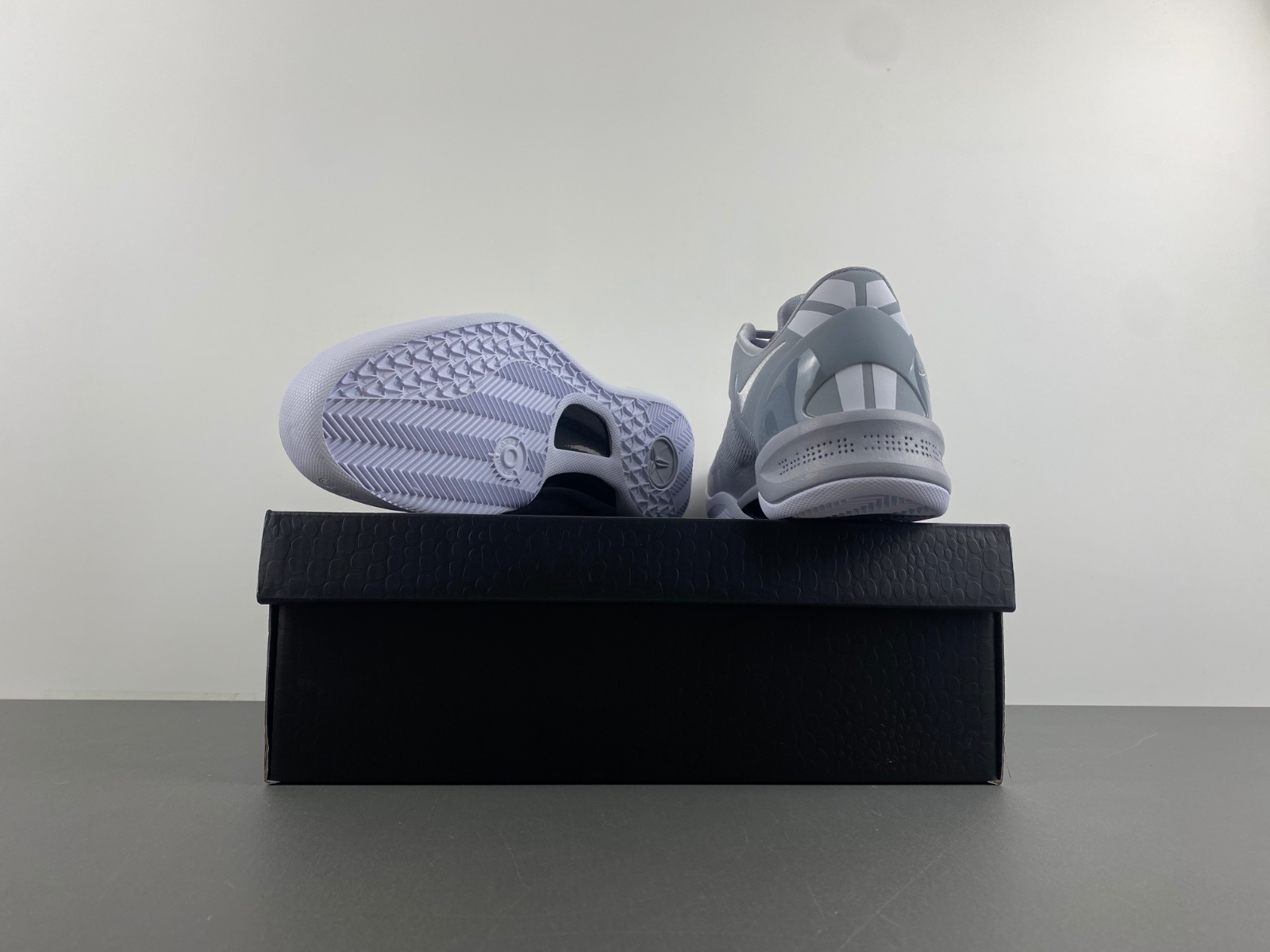 NK Zoom Kobe Ⅷ System