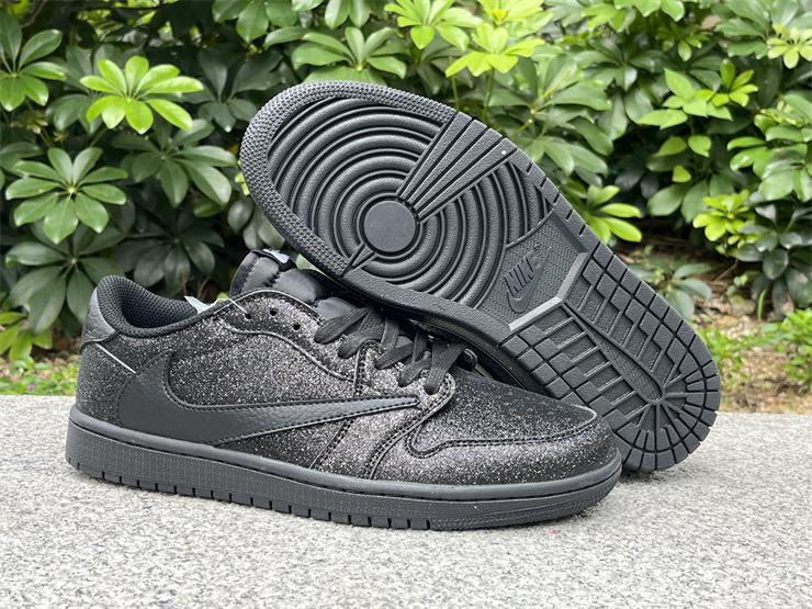 Travis Scott x Air Jordan 1 Low DM7866-282