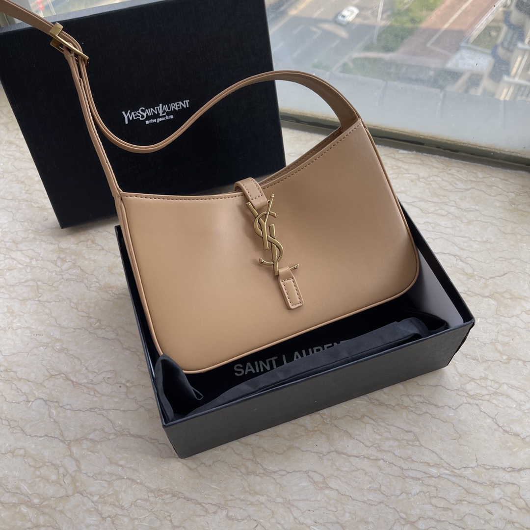 BAG（23 X 16 X 6.5 CM）