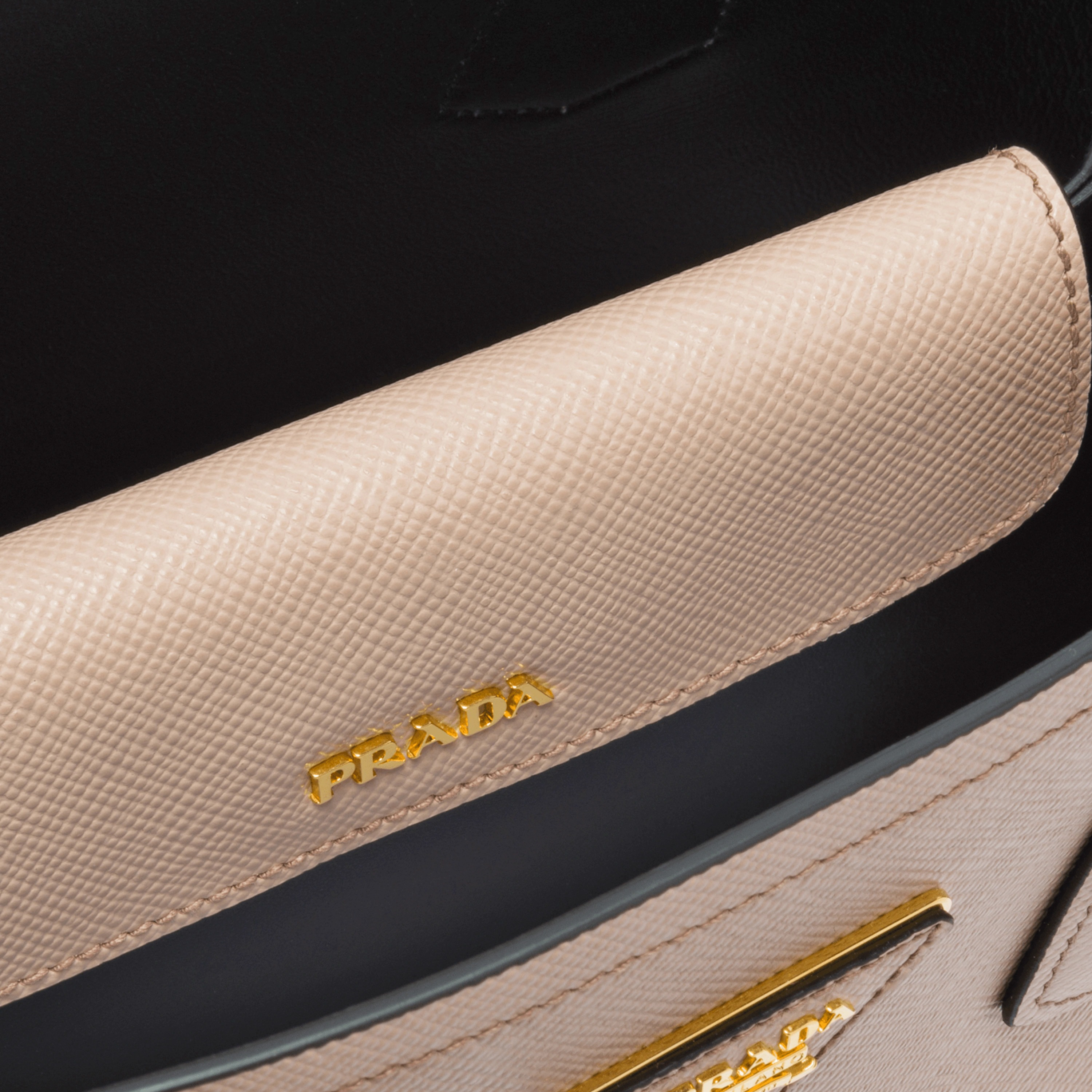 BAG（31 x 23 x 14 CM）