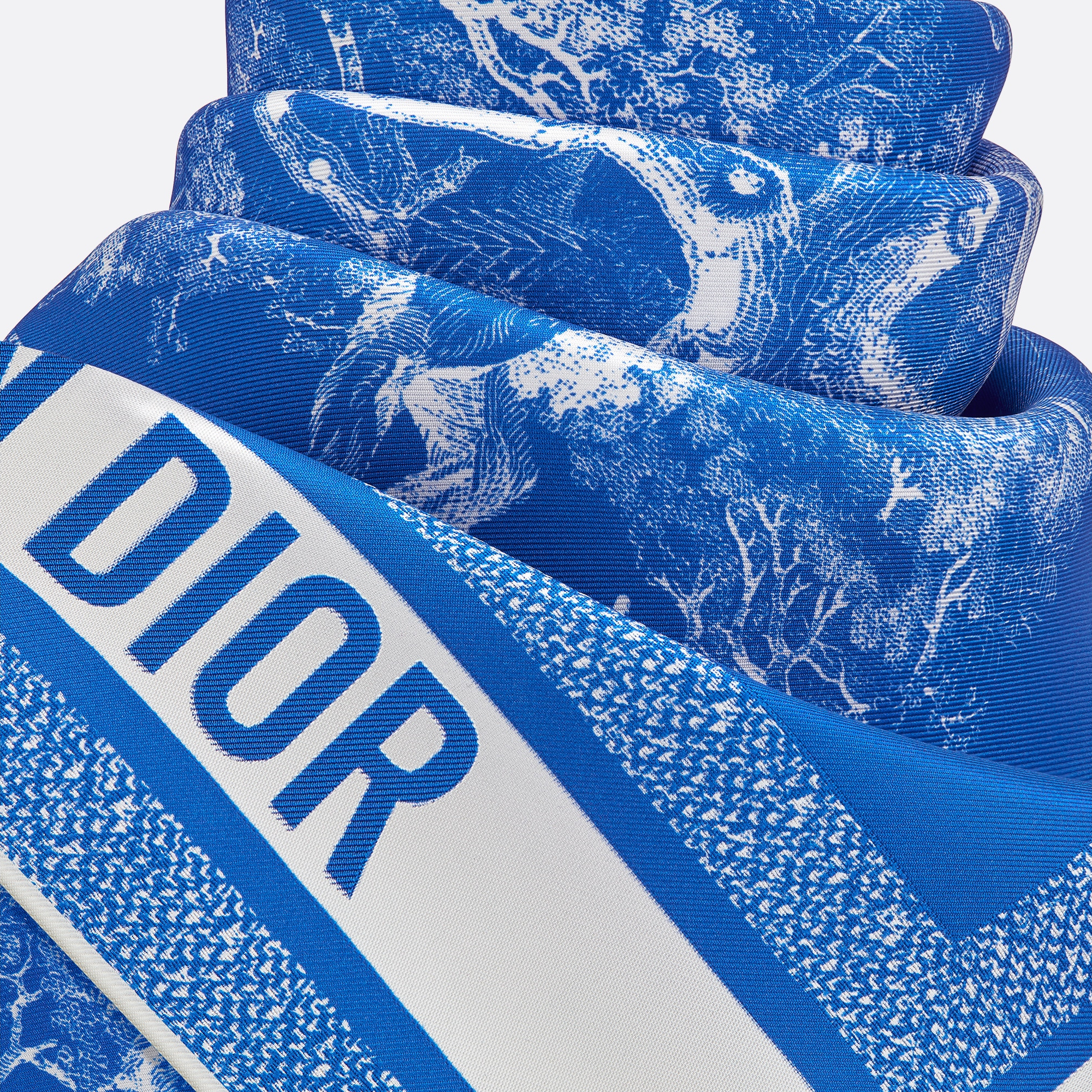 Scarves (70 x 70 cm)