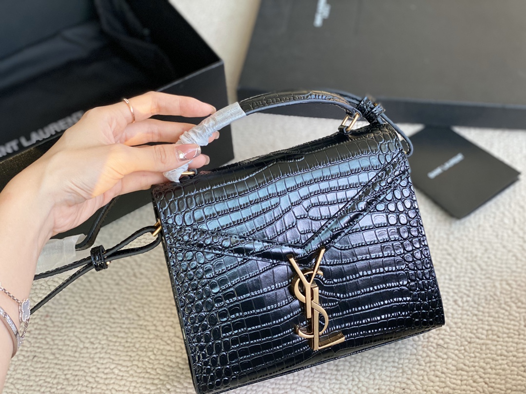 BAG（20 X 16 X 7.5 CM）