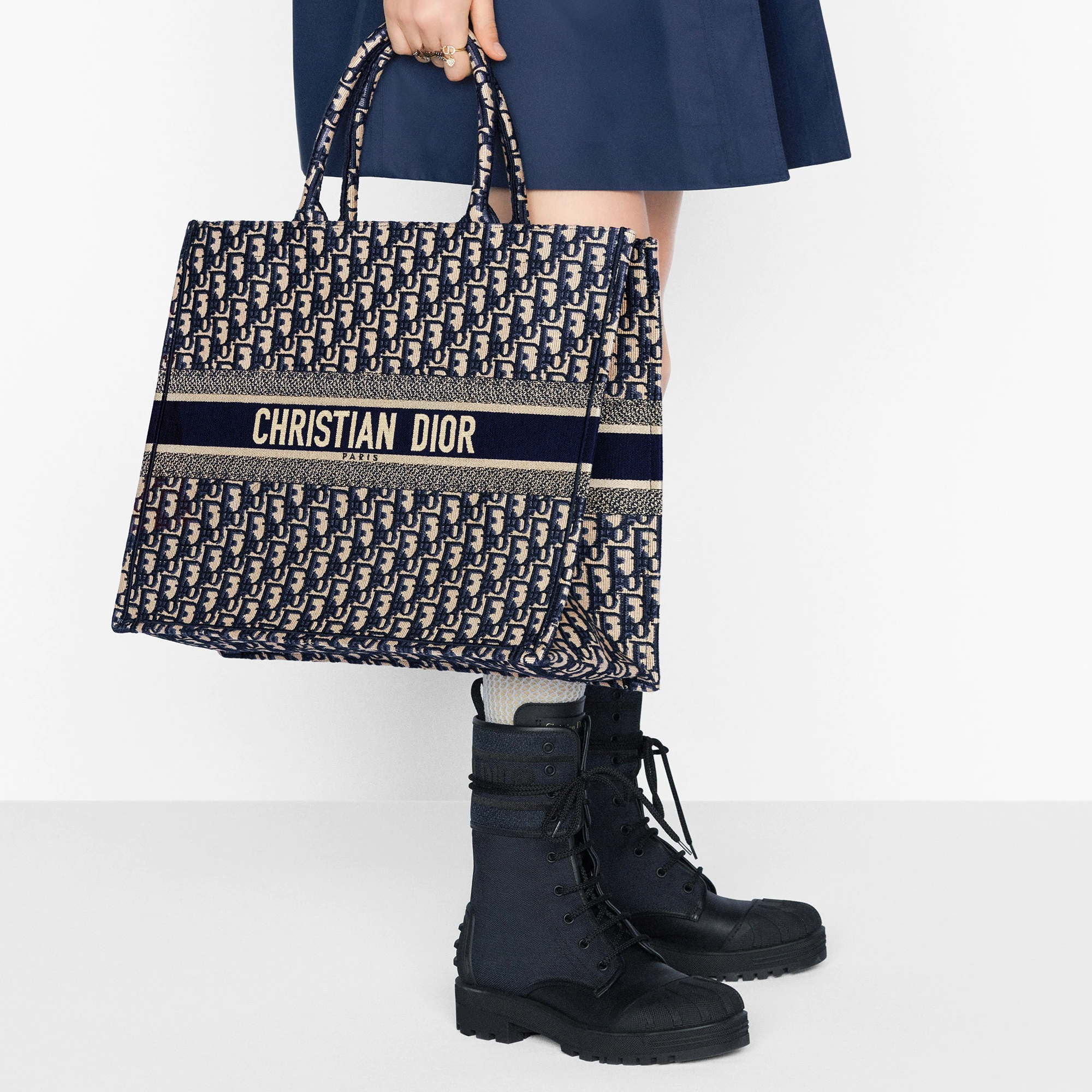 BAG（41.5 x 35 x 18 CM）