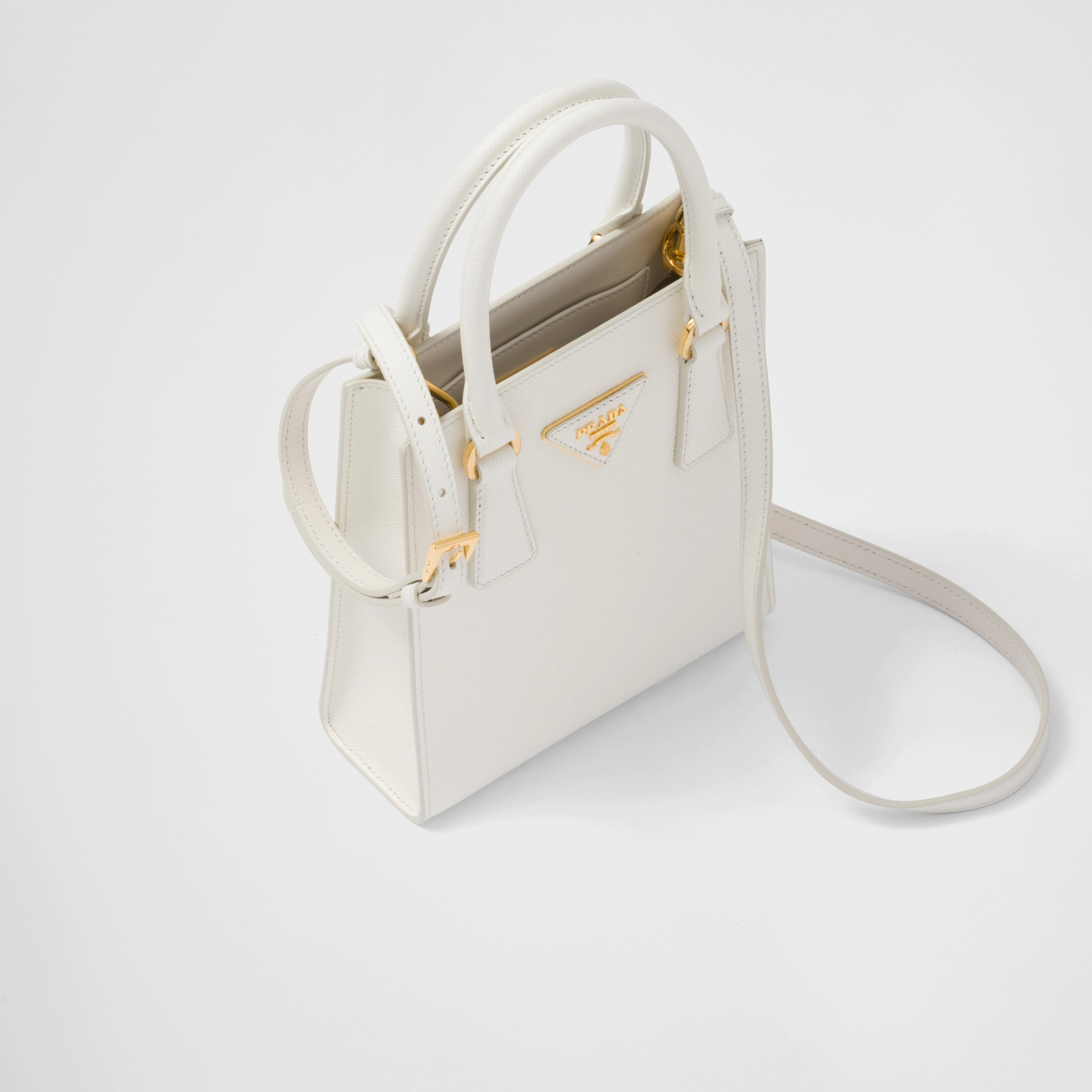 BAG（19 x 17 x 6 CM）