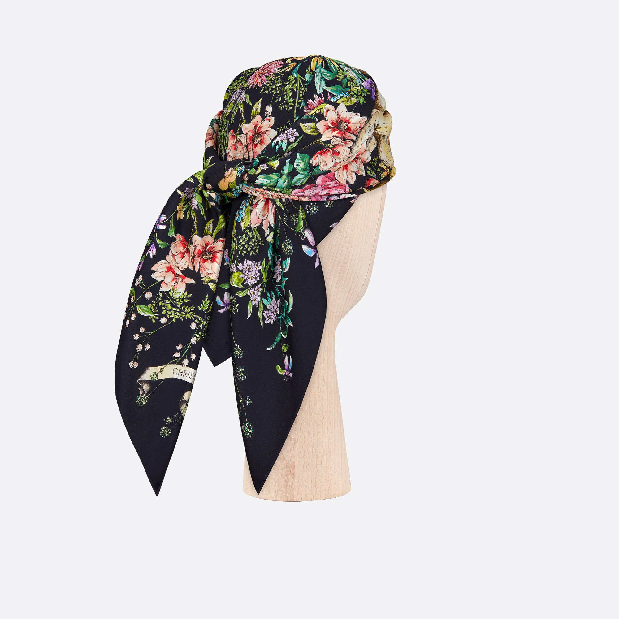 Scarves (90 x 90 cm)