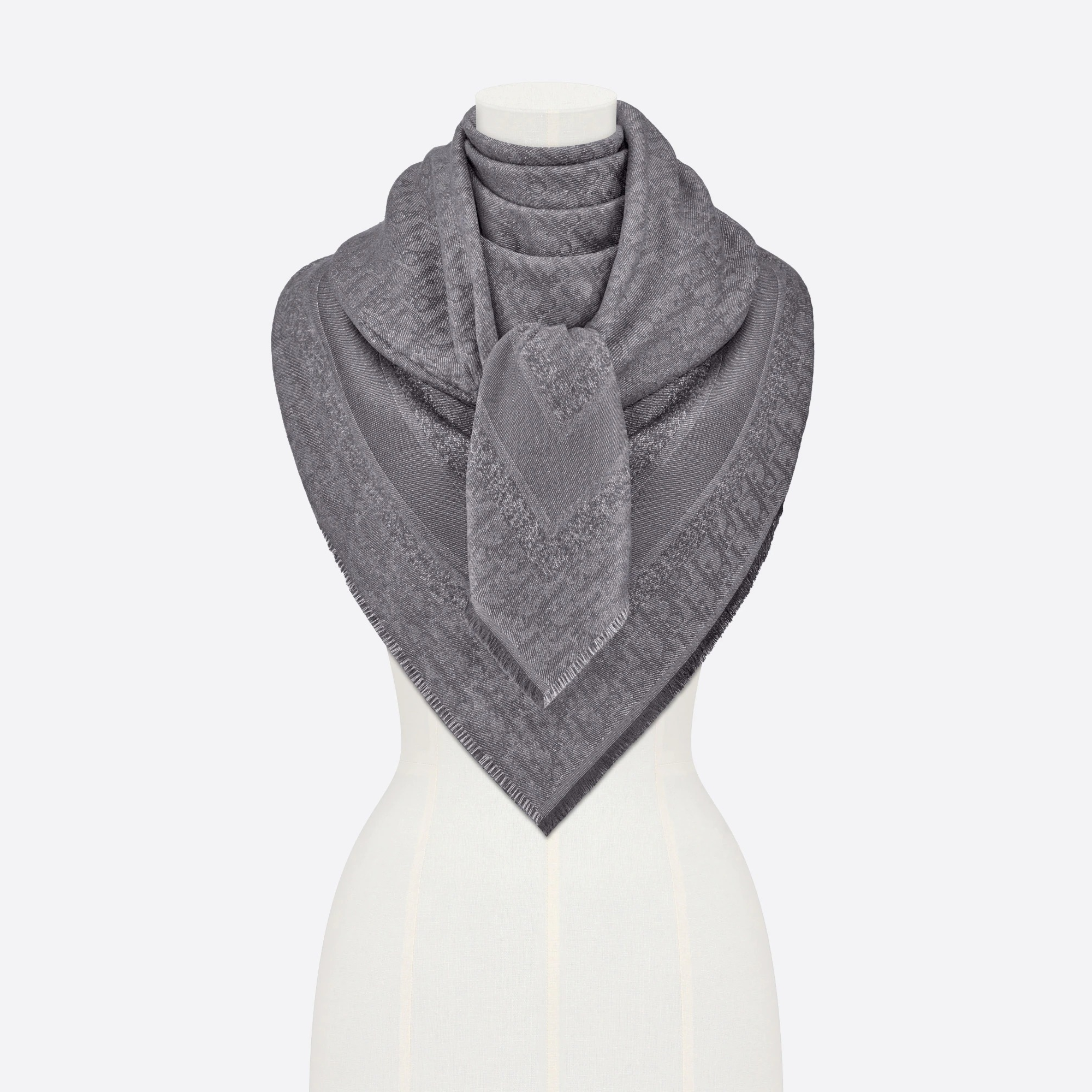 Scarves (140 x 140 cm)