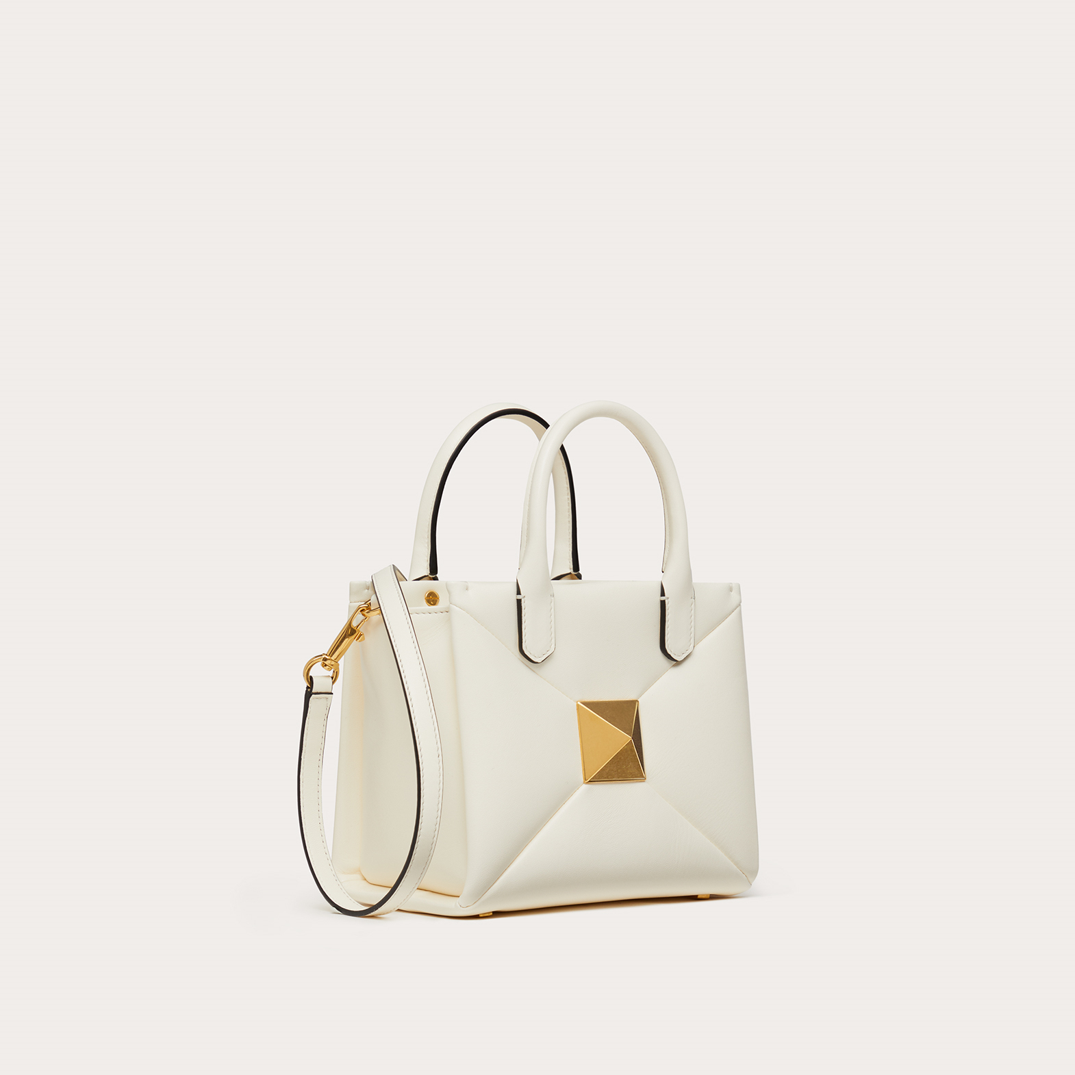 BAG（19 x 16 x 12 CM）