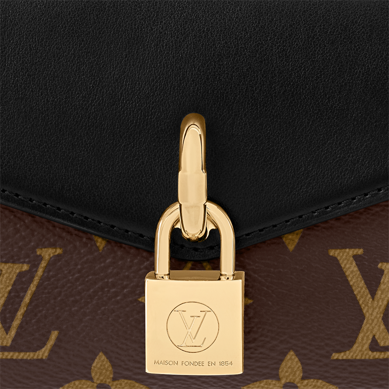 BAG (19 x 11 x 3 CM ）