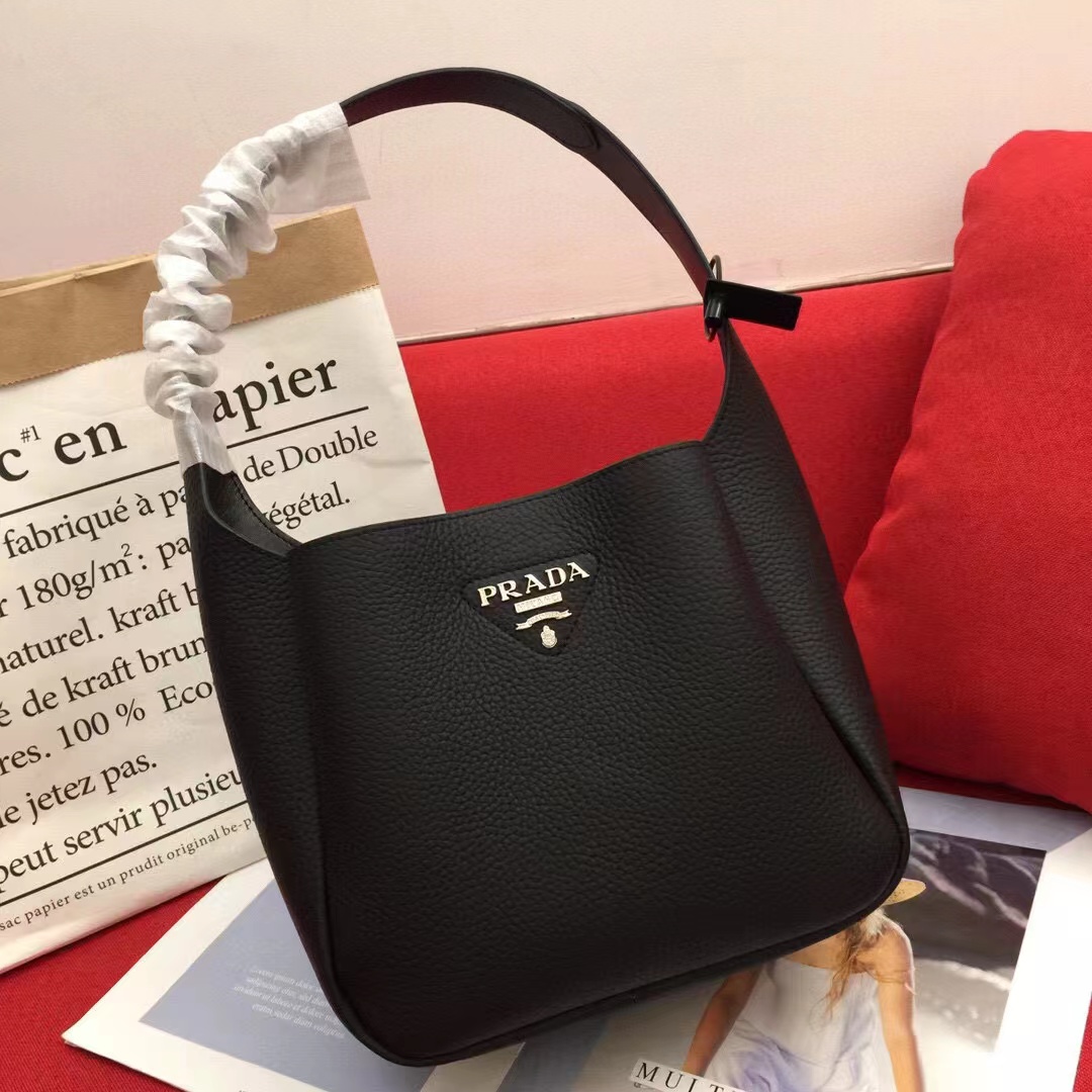 BAG（ 23 x 20 x 14 CM）